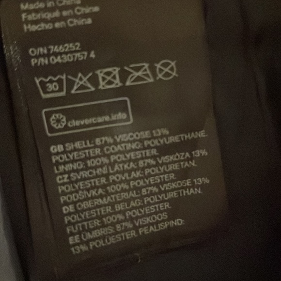 Faux leather mini skirt sz 6 - Picture 5 of 9